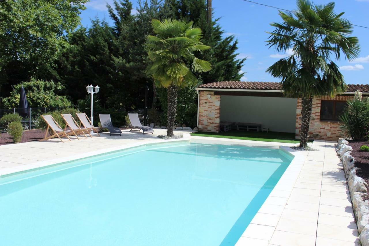 Bed and Breakfast Le Mas De Briquepierre Caraman Экстерьер фото