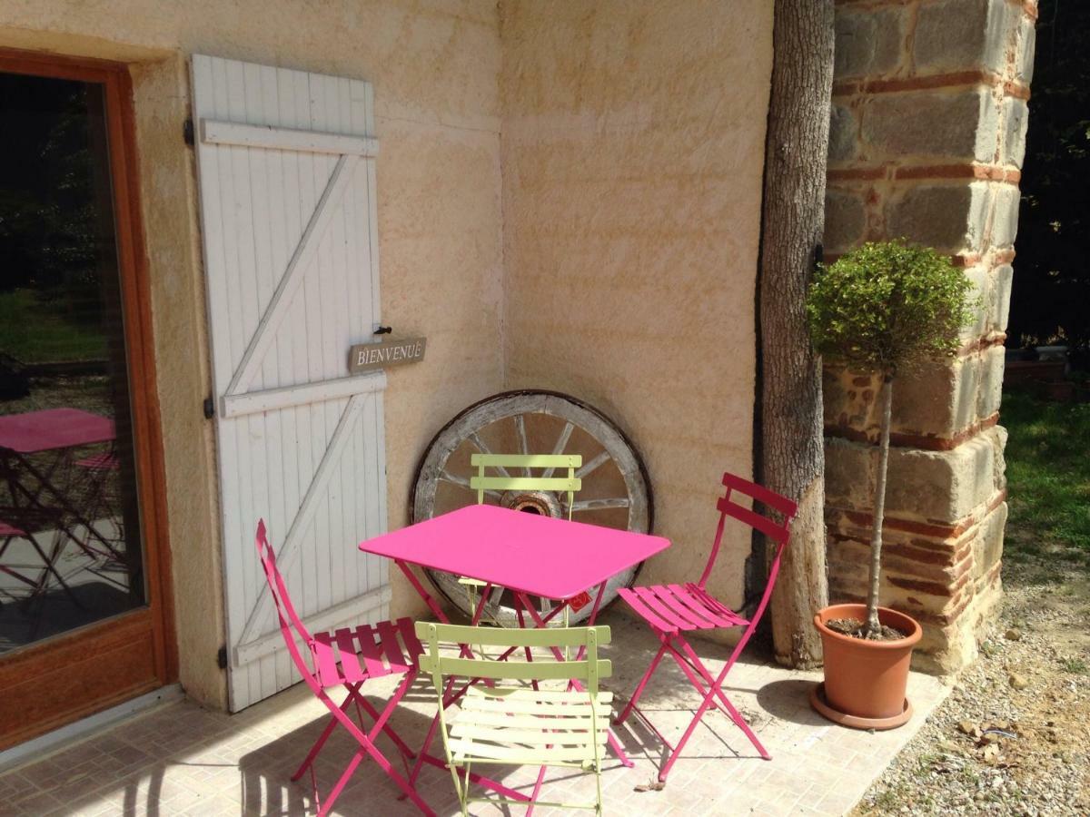Bed and Breakfast Le Mas De Briquepierre Caraman Экстерьер фото