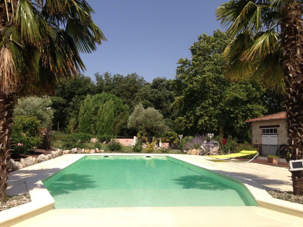 Bed and Breakfast Le Mas De Briquepierre Caraman Экстерьер фото